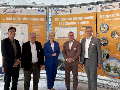 NGS Jubiläum_Gruppenbild_c-SWS.JPG
